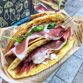 Piadineria Dora & Sons